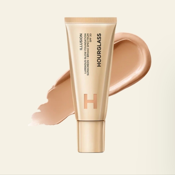 Hourglass Illusion Luminous Glow Foundation - Picture 1 of 7